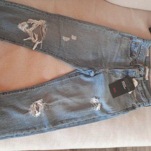 Levi's Premium Wedgie Straight jean